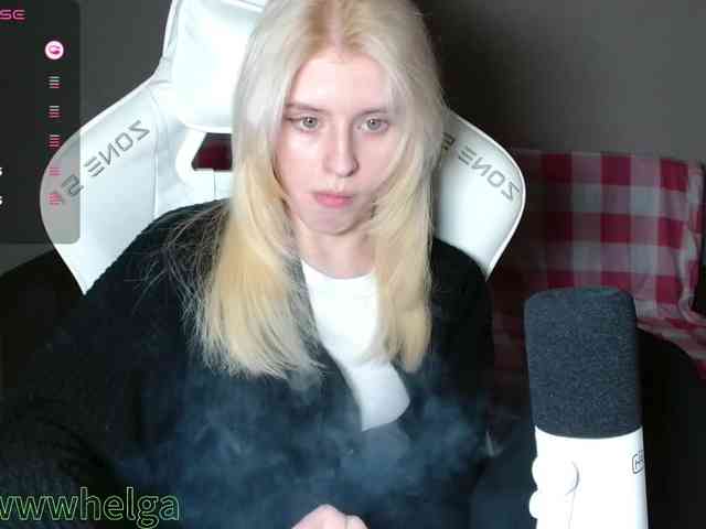 Helga_Pataki webcam