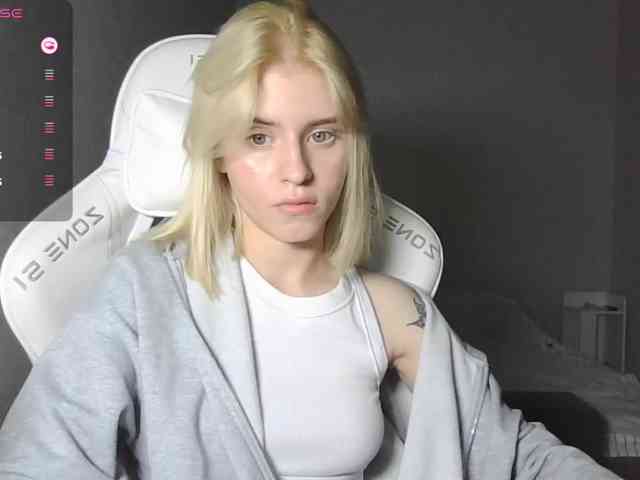 LizaKisses webcam