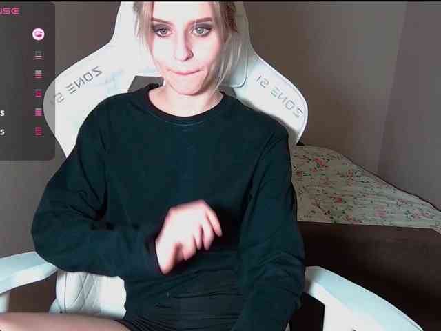 LizaKisses webcam