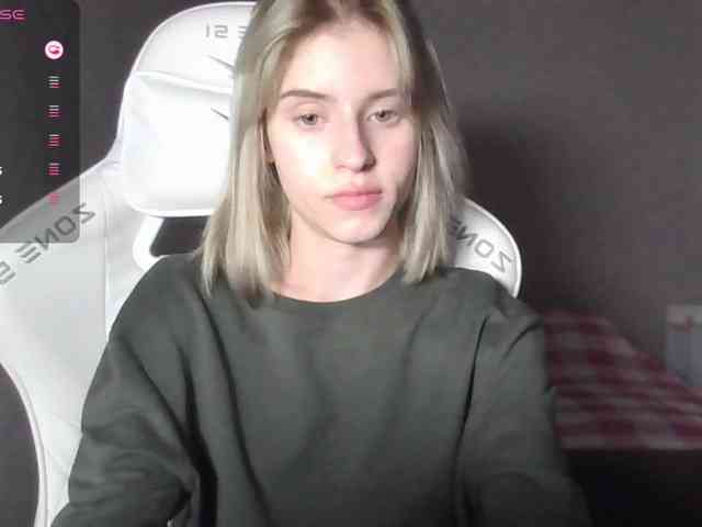 LizaKisses webcam