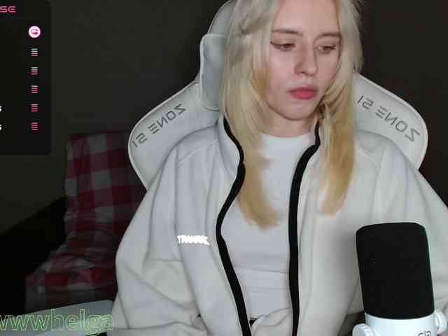 Helga_Pataki webcam