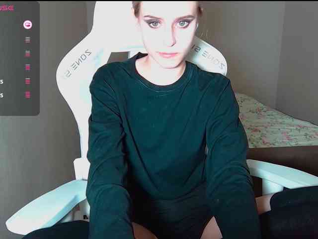 LizaKisses webcam