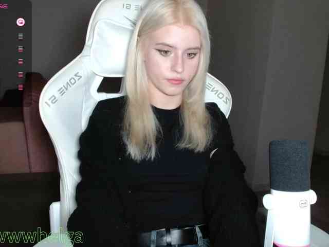 Helga_Pataki webcam