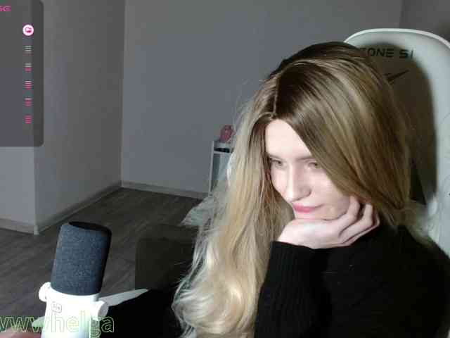 kissesliza kissesliza