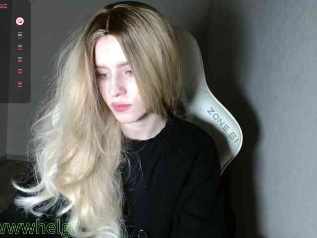 kissesliza kissesliza