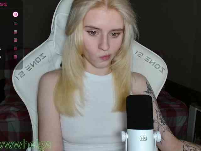 Helga_Pataki webcam