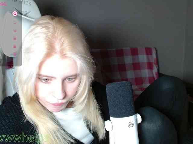 Helga_Pataki webcam