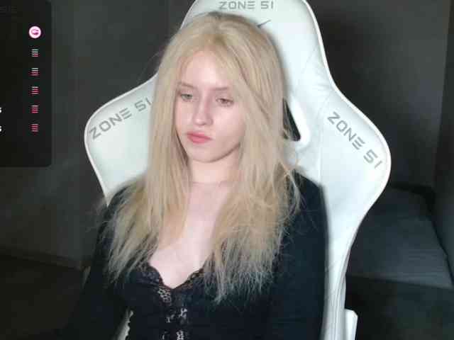 kissesliza kissesliza