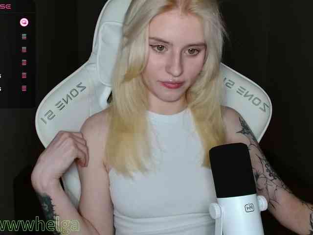 Helga_Pataki webcam