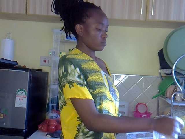 Eboniana's BongaCams show and profile