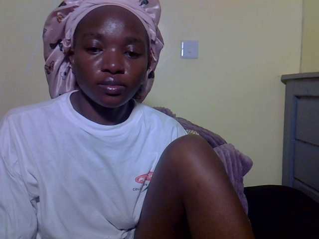 Eboniana live cam profile