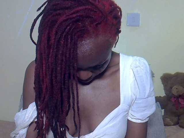 Eboniana's BongaCams show and profile