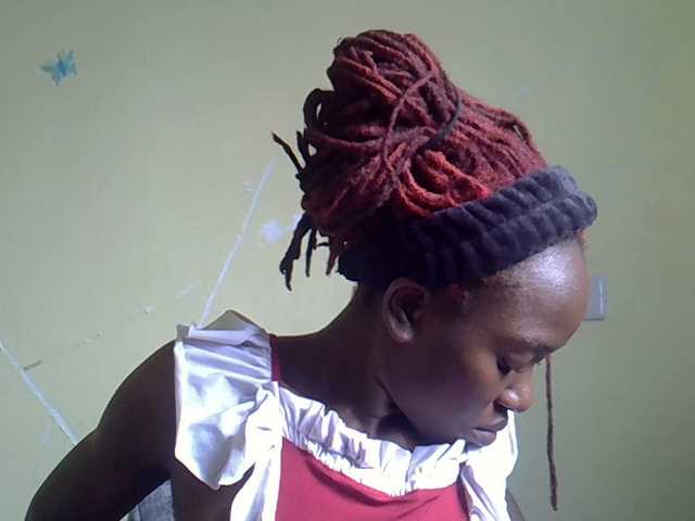 Eboniana Live Cam on BongaCams