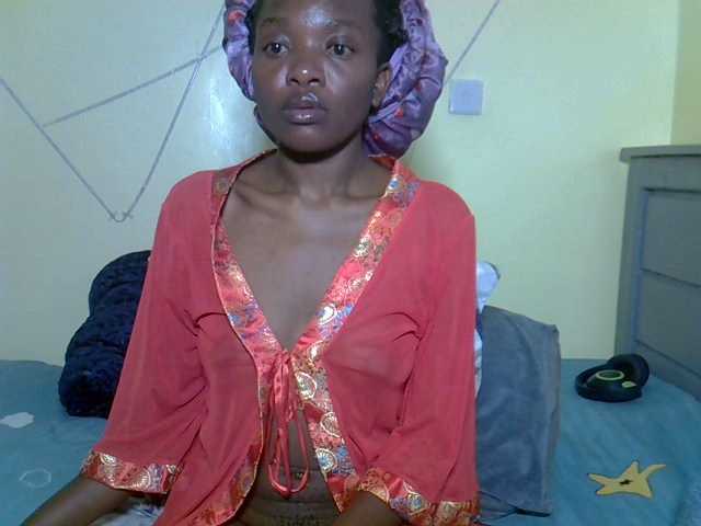 Eboniana's BongaCams show and profile