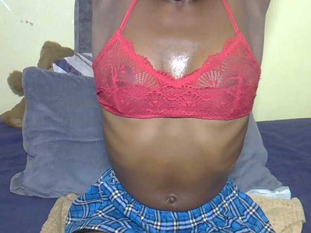 Eboniana's BongaCams show and profile