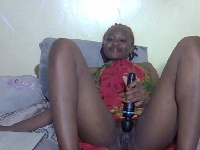 Eboniana's BongaCams show and profile