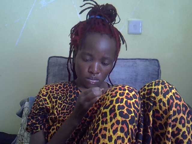 Eboniana's BongaCams show and profile