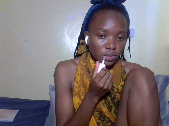 Eboniana's BongaCams show and profile