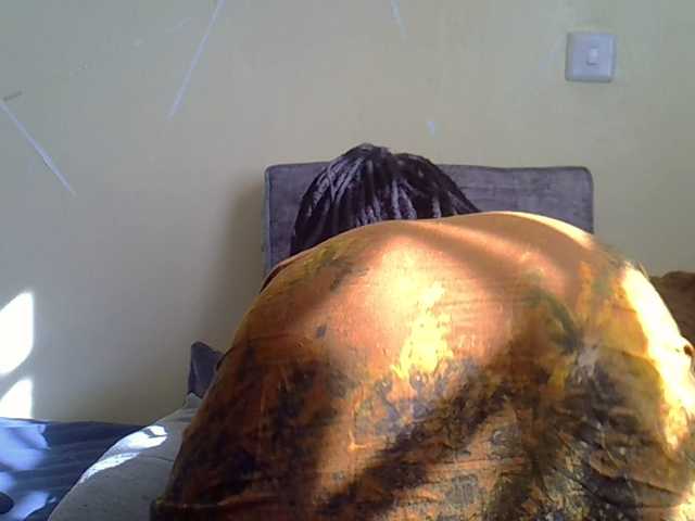 Eboniana's BongaCams show and profile