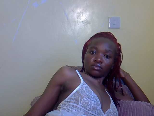 Eboniana's BongaCams show and profile