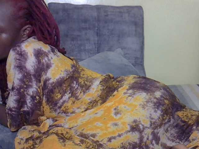 Eboniana's BongaCams show and profile