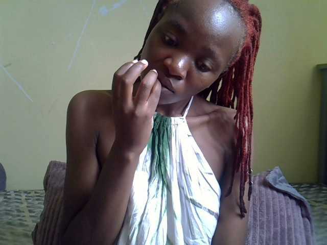 Eboniana's BongaCams show and profile