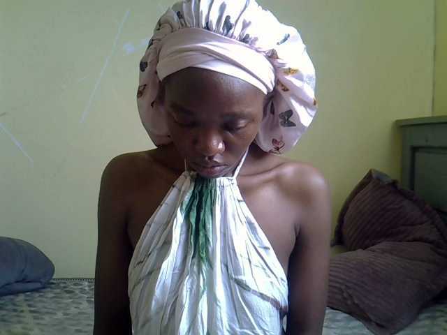 Eboniana's BongaCams show and profile