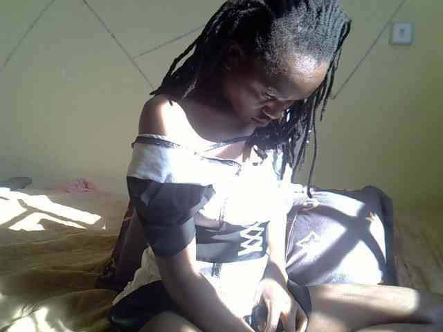 Eboniana webcam