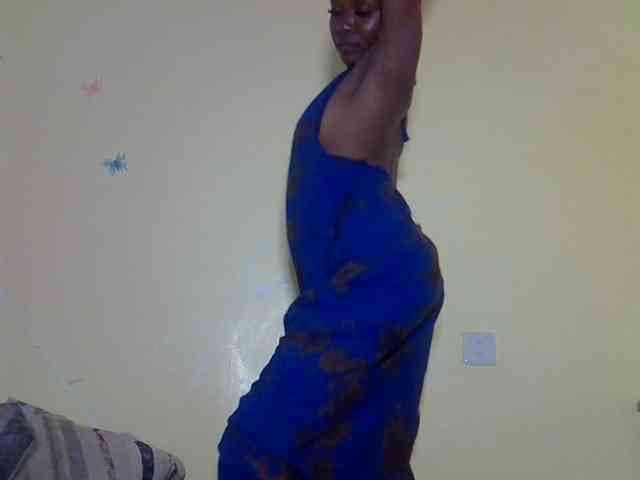 Eboniana Live Webcam on BongaCams