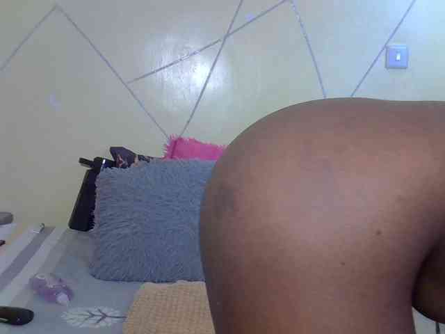Eboniana webcam
