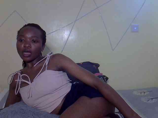 Group chat for 20 39 tokens, Full privates for 30 59 tokens, Privates for 3..., pron tuber 7