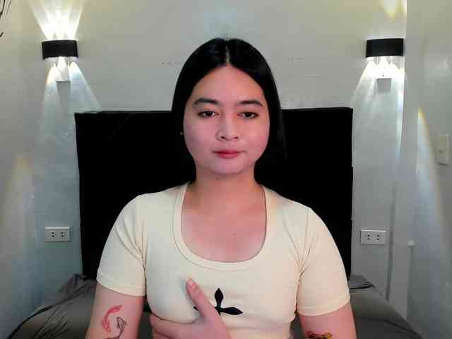 candymuse Live Webcam on BongaCams