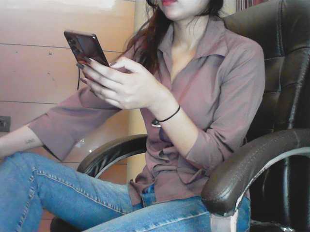 Payal-1-1's BongaCams show and profile