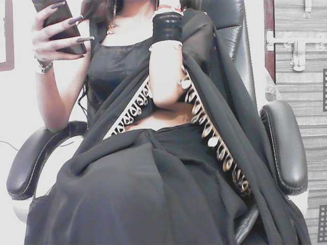 Payal-1-1's BongaCams show and profile