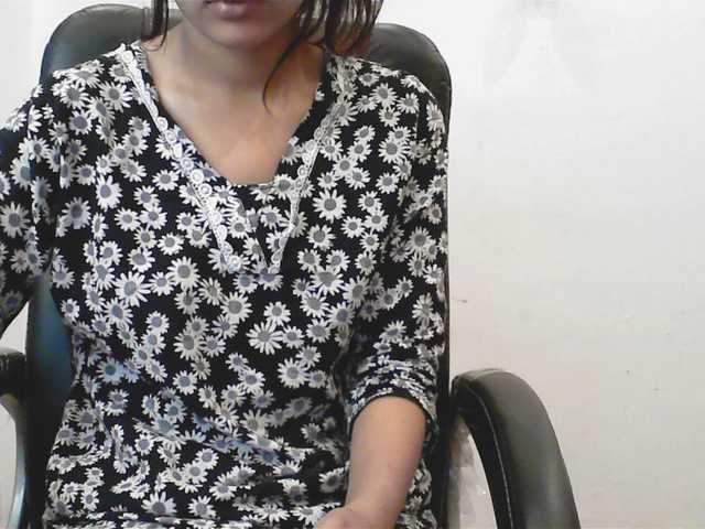 Payal-1-1's BongaCams show and profile