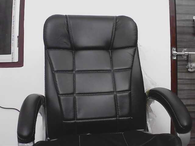 Payal-1-1's BongaCams show and profile