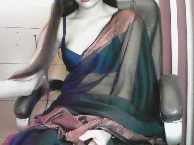 Payal-1-1's BongaCams show and profile