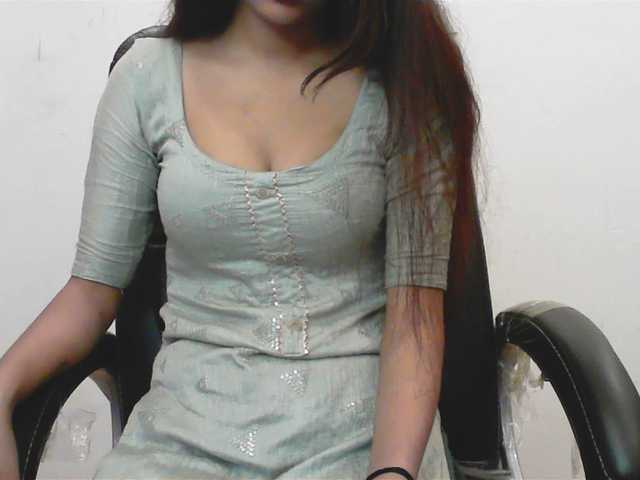 Payal-1-1's BongaCams show and profile