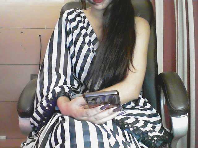 Payal-1-1's BongaCams show and profile