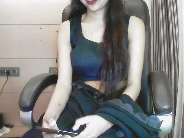 Payal-1-1's BongaCams show and profile