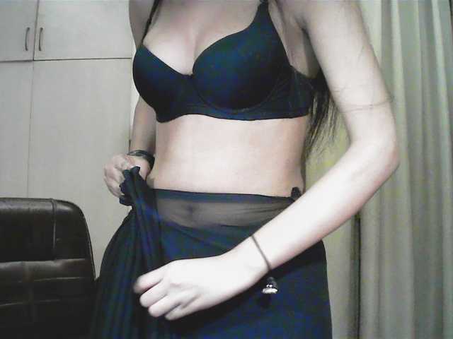 Payal-1-1's BongaCams show and profile