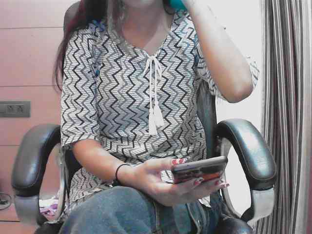 Payal-1-1 webcam