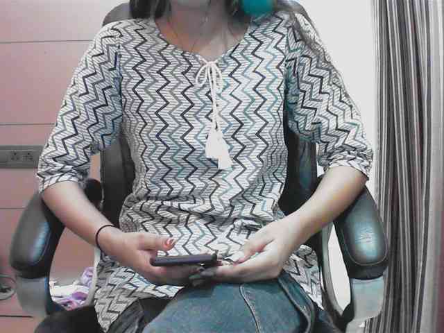 Payal-1-1 webcam