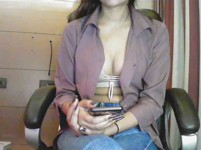 Payal-1-1 webcam