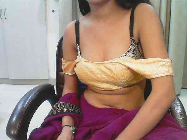 Payal-1-1 webcam