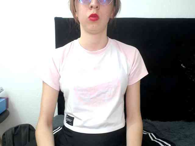 anniejhonsson webcam