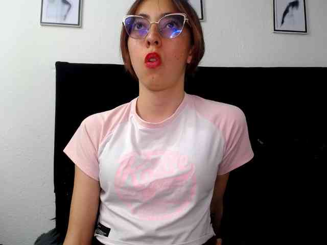 anniejhonsson webcam