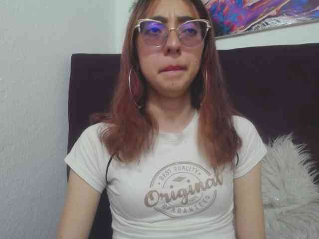 anniejhonsson webcam