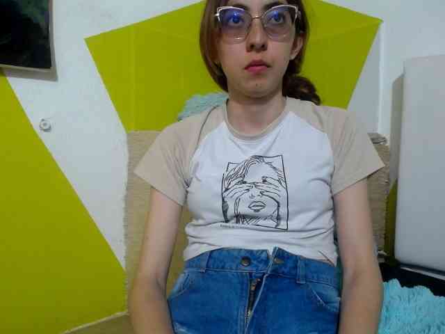 anniejhonsson webcam