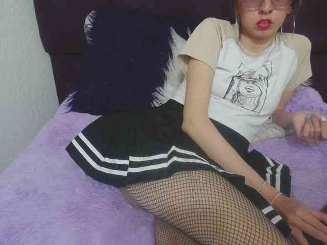 anniejhonsson webcam